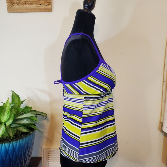 ZeroXposur Bathing Suit Top, Purple Green Black, Size 10 - Picture 3 of 11